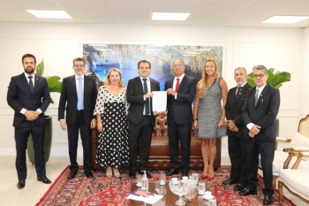 MP entrega nova lista s&ecirc;xtupla para vaga de desembargador ao TJMS 