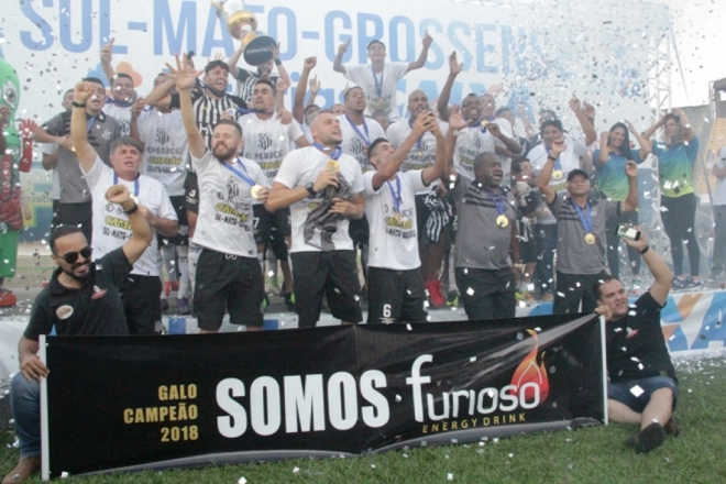 Operário campeão 2018 com a Bamboa