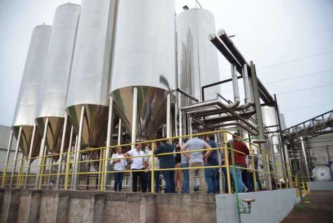 Reconhecida modelo de negócios, Cervejaria Bamboa é apresentada a autoridades e grupo de empresários do Paraguai