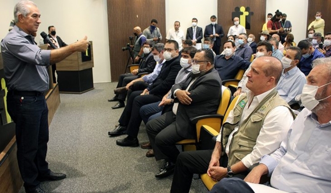 Governador defende a qualificação profissional para desempregados