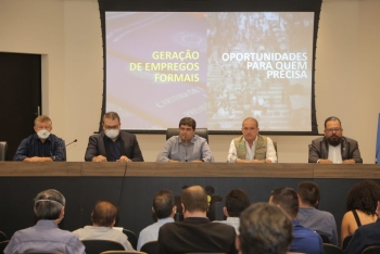 Ministro apresenta programa federal que oferece curso para trabalhadores desempregados