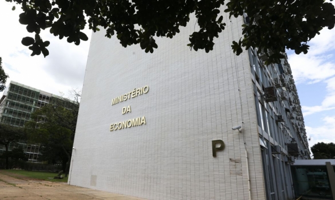 Governo Central tem déficit primário de R$ 20,62 bi em fevereiro