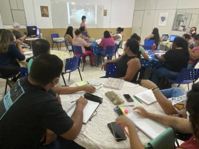 Em parceria com Acaia Pantanal, Semed oferece curso que provoca reflexões sobre o papel do coordenador escolar
