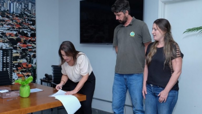 Prefeitura firma parceria para reflorestamento na região do Segredo