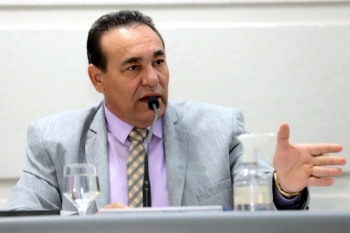 Carlão enaltece a aprovação de suplementação de R$ 1,5 milhão para o Recomeçar Moradia