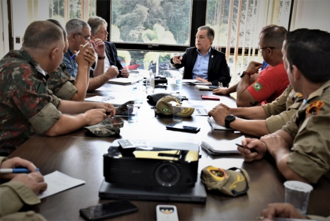 Centro de monitoramento de combate a incêndios é reativado