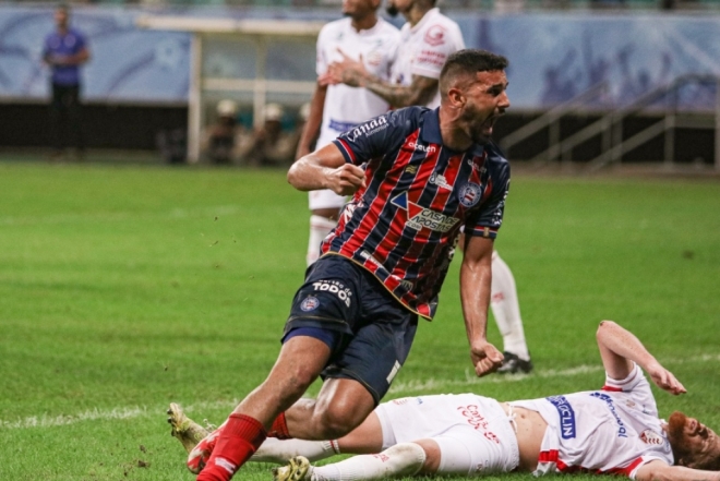 Bahia N&aacute;utico