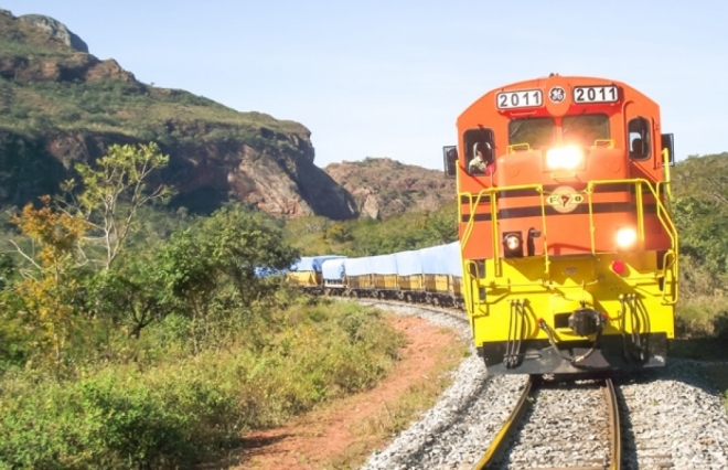Bolivianos buscam ampliação de logística ferroviária com MS