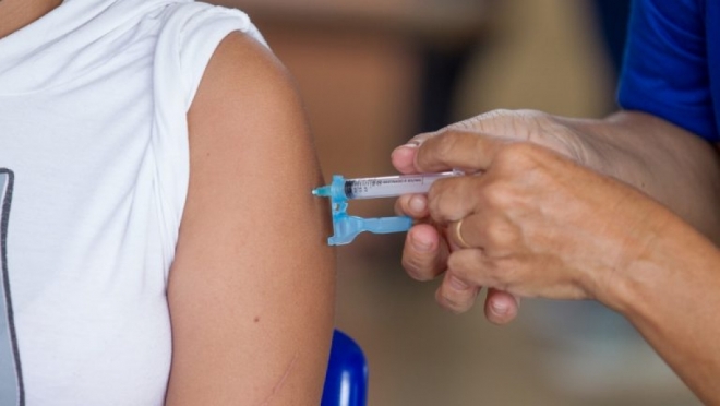 Vacina contra Covid-19 está disponível em mais de 40 unidades de saúde