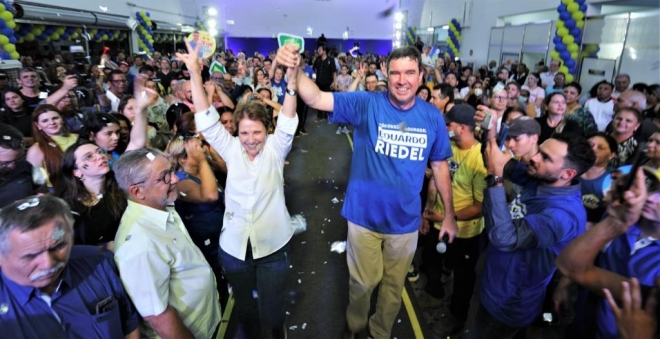 Ao lado de Tereza Cristina, Riedel realiza evento em Campo Grande