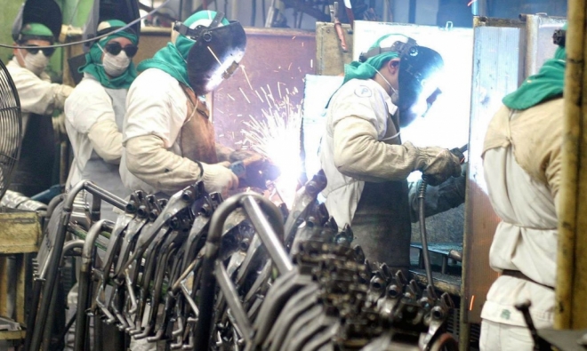 Indicadores da ind&uacute;stria refor&ccedil;am papel do setor na retomada do crescimento econ&ocirc;mico