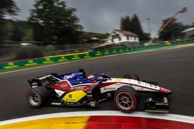 Enzo Fittipaldi brilha em Spa-Francorchamps e larga em 2º lugar