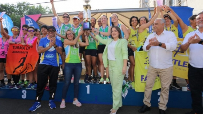 Atletas da ADAC e Comando Militar do Oeste vencem a corrida do facho