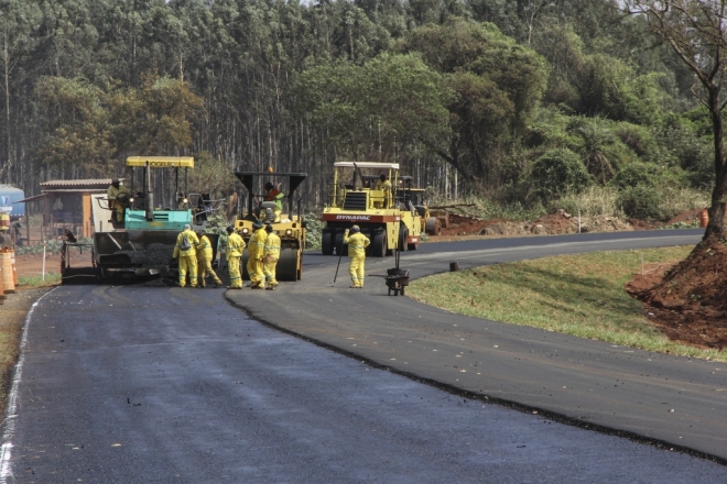 Estratégica para o Estado, MS-338 ganha primeiros quilômetros de asfalto