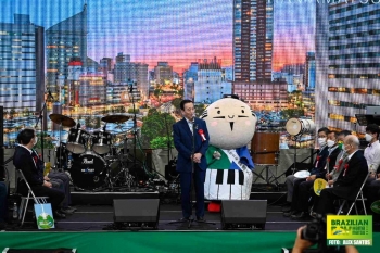 Comunidade brasileira do Japão ganha mascote apresentado no Brazilian Day