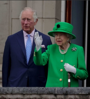 Mesmo reconhecido rei, Charles III levará meses para ser coroado