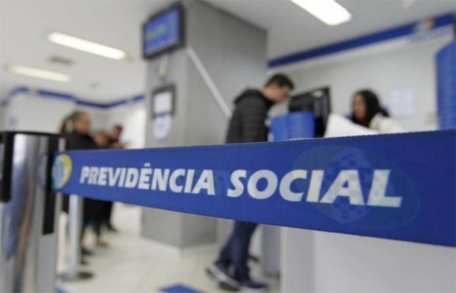 ColunaMarcoEusébio