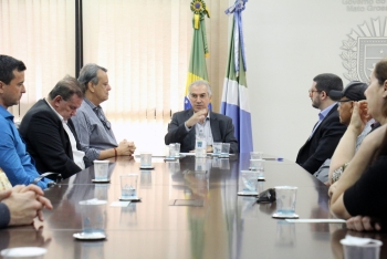Governo firma conv&ecirc;nios de R$ 10 milh&otilde;es com a Maternidade C&acirc;ndido Mariano