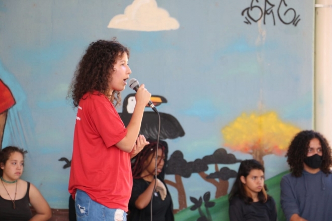 O voto não é obrigatório, mas Maria Eduarda faz questão de exercer a cidadania