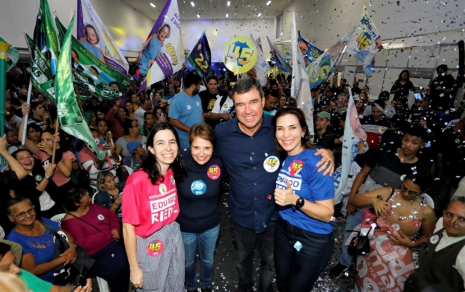 Em &uacute;ltima reuni&atilde;o de campanha, Riedel re&uacute;ne apoiadores e agradece apoio e carinho