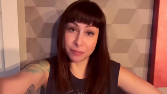 Pneu estoura interdita pista e Pitty não se apresenta na Capital