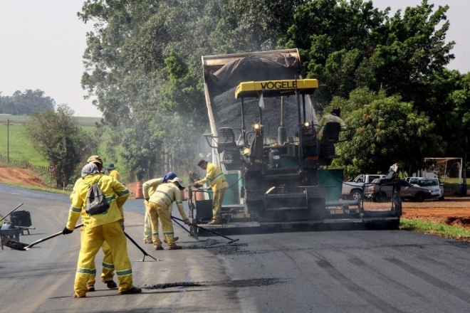 Governo investe mais de 7 bilhões em obras municipalistas