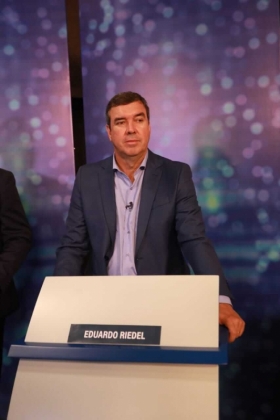 Riedel confirma presen&ccedil;a nos debates e sabatinas do 2&ordm; turno