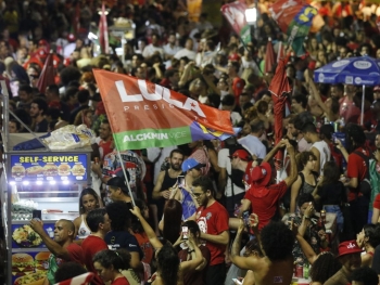 Lula é eleito pelo terceiro mandato no país