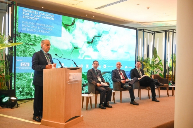 Brasil precisa adotar plano consistente para descarbonizar economia, afirma presidente da CNI
