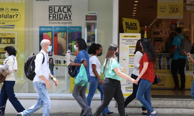 Especialistas listam dicas de cuidados nas compras da Black Friday