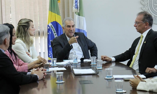 ColunaMarcoEus&eacute;bio
