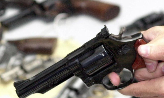 Homens negros são principais vítimas da violência armada no Brasil