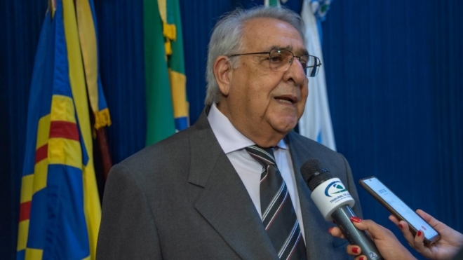 Jerson Domingos será mantido na presidência do TCE por mais 180 dias 