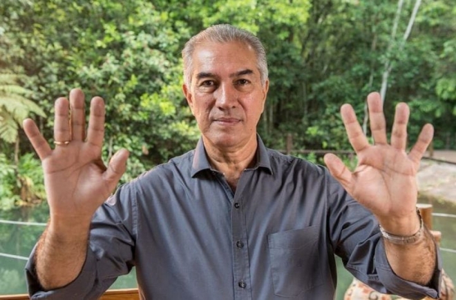 Reinaldo Azambuja se despede de mandato