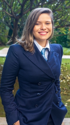 Izadora Barbieri - Artigo