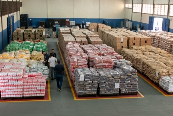 Prefeitura da Capital inicia entrega de merendas para início de ano letivo