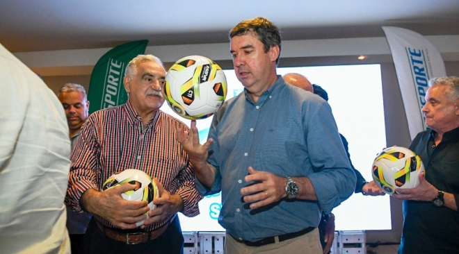 Cez&aacute;rio Riedel