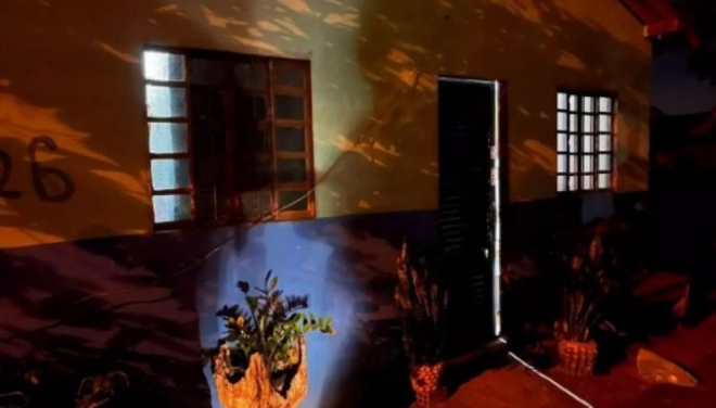 Ex-marido mata mulher com golpe de canivete