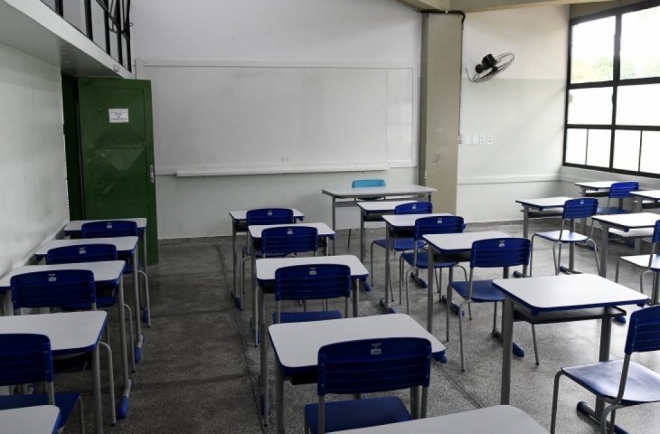 Faltando poucos dias para as aulas, professores da Rede Estadual participam de jornada formativa