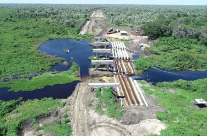 Estado constr&oacute;i pontes de concreto para dar log&iacute;stica ao campo