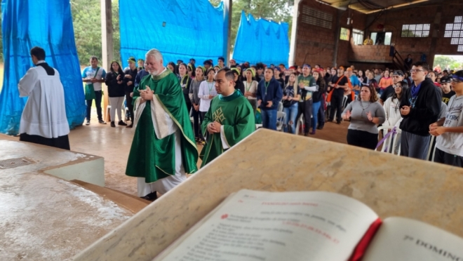 Cerca de 500 envolvidos em acampamento católico dispersa carnaval
