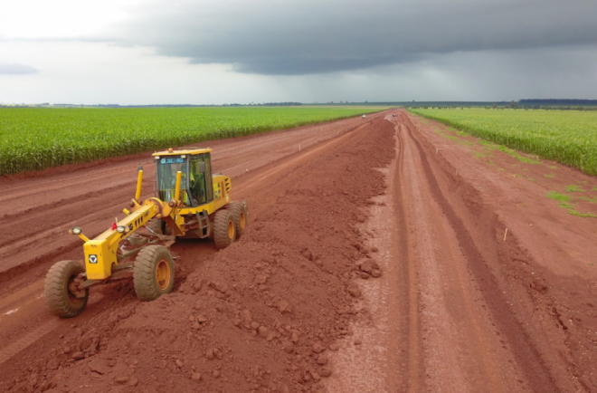 Com a trégua na chuva, Estado faz manutenção das estradas da região Sudoeste