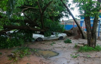 Após estragos causados pelas chuvas, prefeitura realiza força tarefa 
