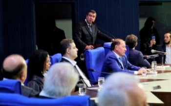 Riedel refor&ccedil;a parceria com Tribunal de Contas Estadual