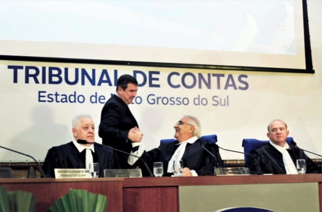 Riedel refor&ccedil;a parceria com Tribunal de Contas Estadual