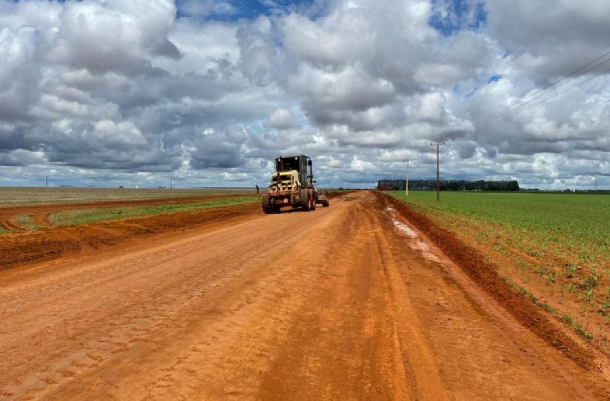 Rodovias estão recebendo manutenção após chuvas constantes 