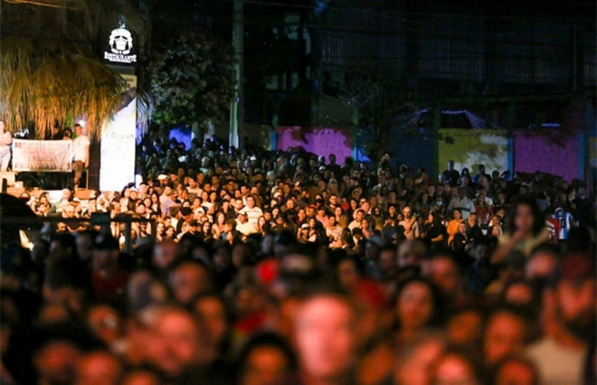 ColunaMarcoEus&eacute;bio