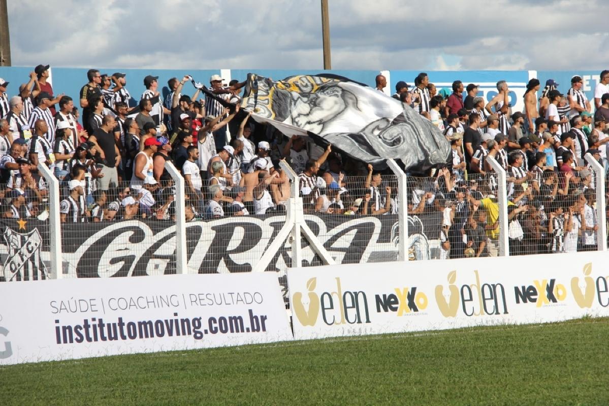 Torcida Operariana - estádio das Moreninhas