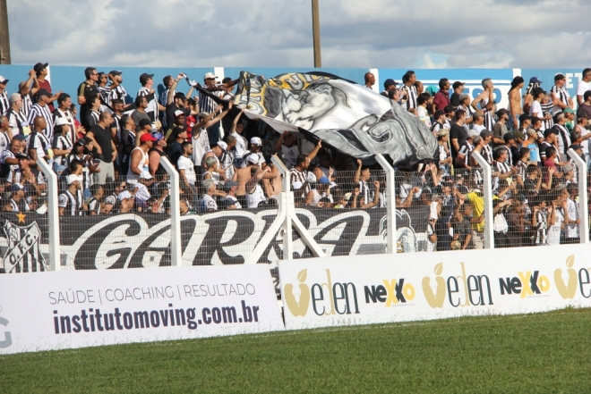 Torcida Operariana - est&aacute;dio das Moreninhas