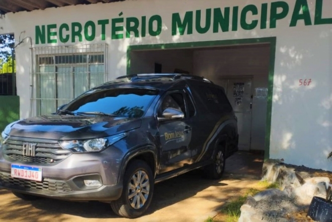 Corpo é encontrado em campo de futebol em Naviraí